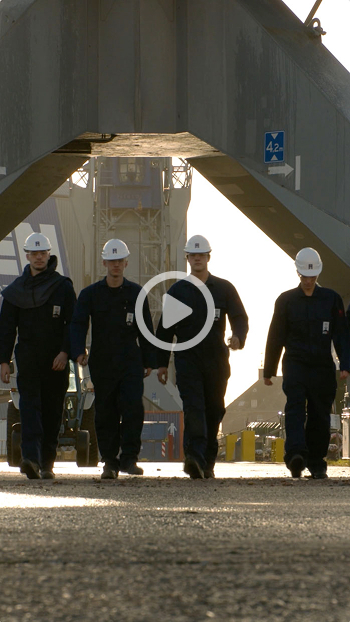 Video placeholder 9-16 - 01